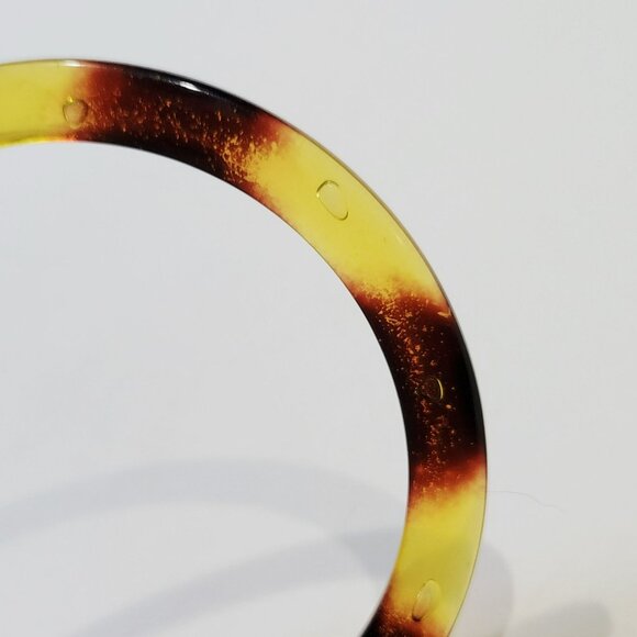 Two Vintage Bangle Bracelets Faux Tortoise Shell Translucent Lucite - Picture 9 of 16